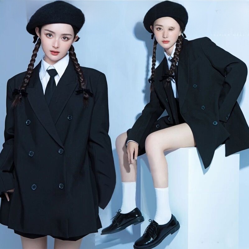 Ethnic Fashion Brands - Nowa sesja portretowa: damski garnitur, styl