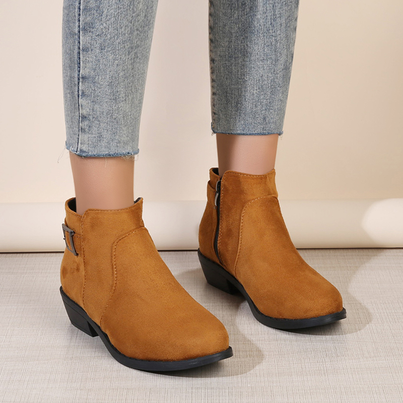 Jesienno-zimowe damskie botki  – Ethnic Styling Tips recenzja i cena