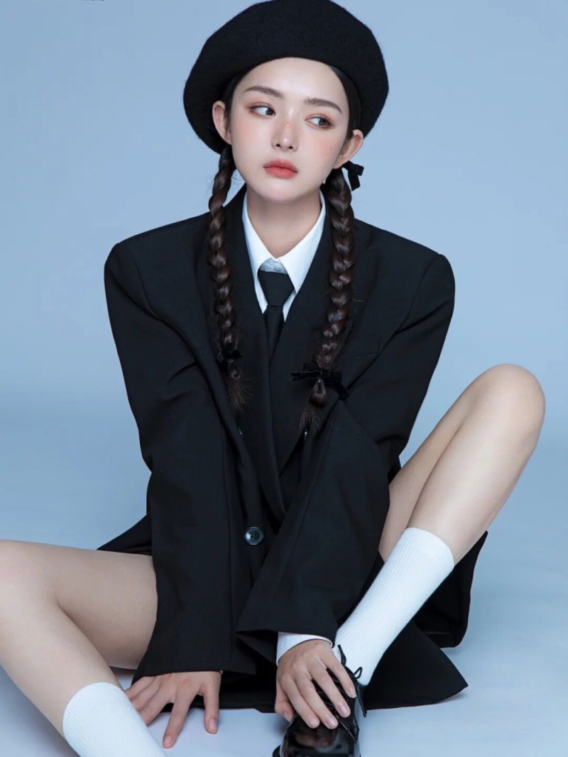 Nowa sesja portretowa: damski  – Ethnic Fashion Brands recenzja i cena